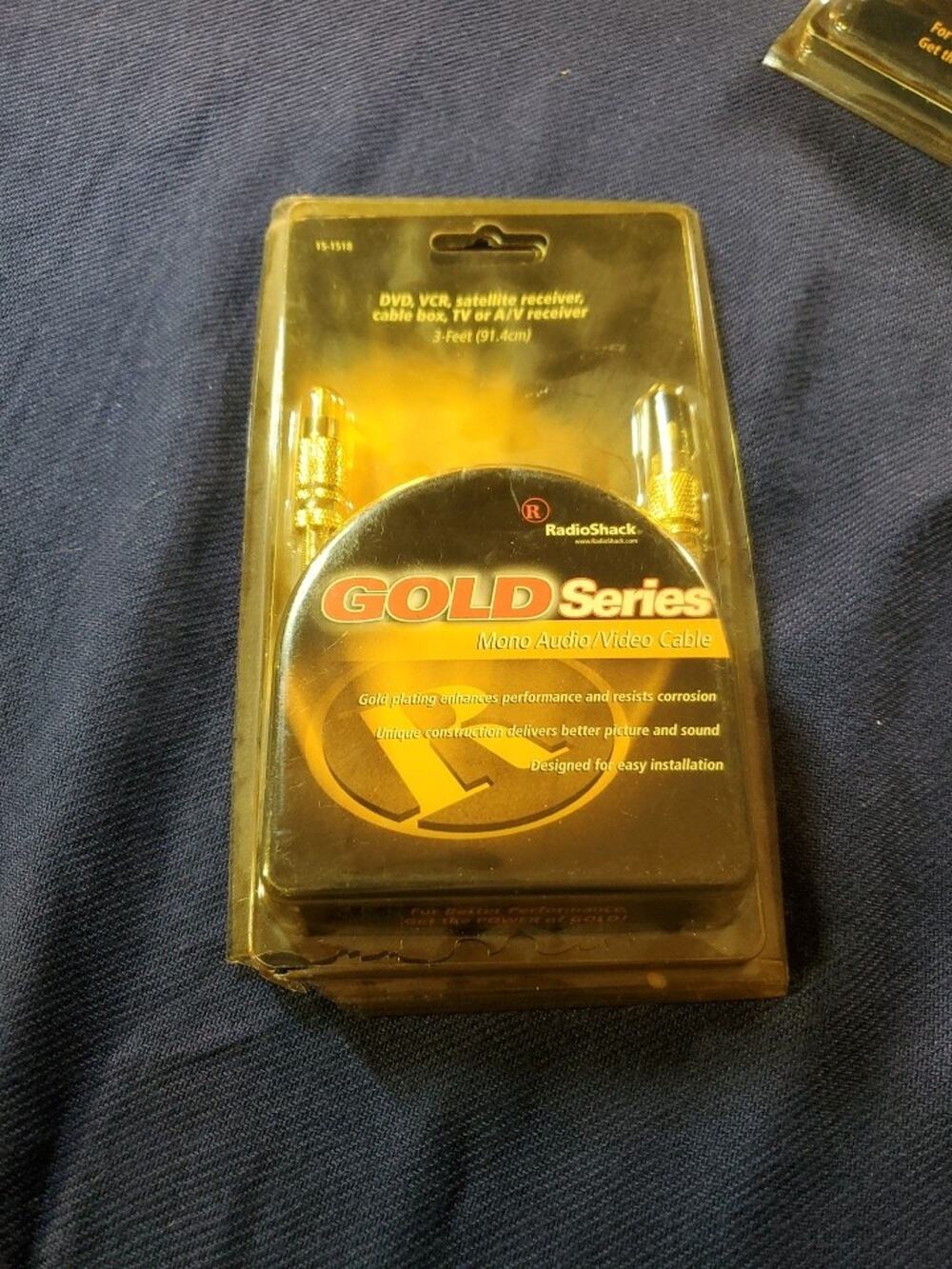 RadioShack Gold Series 3' Mono Audio Cable RCA Shielded 3 Ft Sealed NEW 15-1518